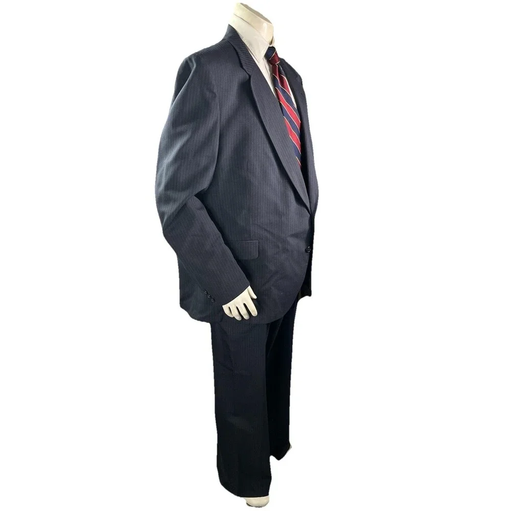 Vintage CARTIER 2pc Men Suit Navy Blue 100% Wool Pinstriped 52L 48x34